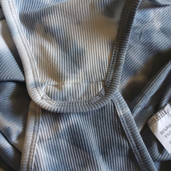 Tie-dye bodysuit - Picture 11 of 12